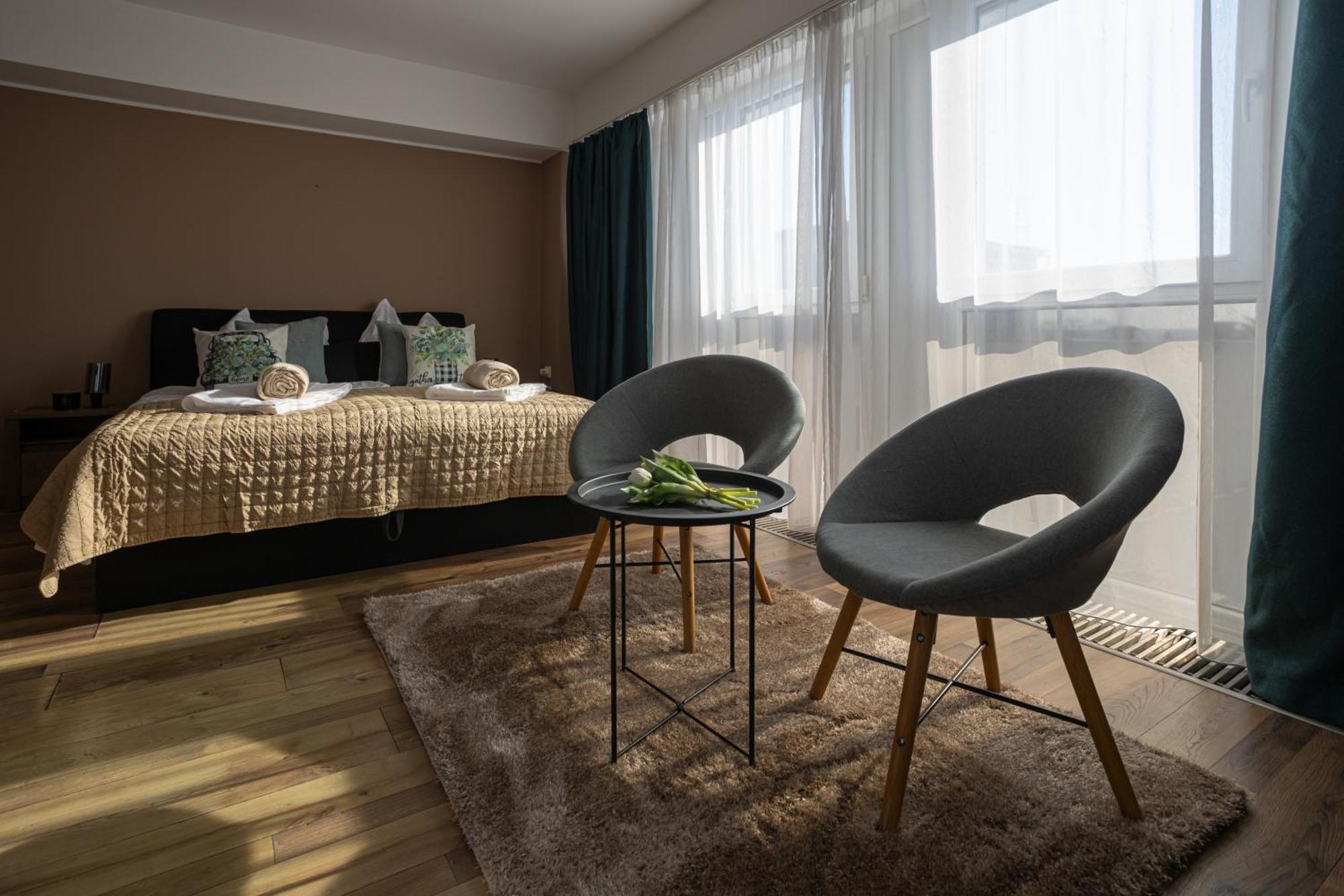 Hellowine Apartman II Eger Exterior foto